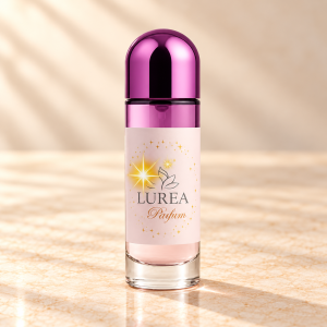 عطر لوريا — عبوة بغطاء بنفسجي وخلفية عاجية